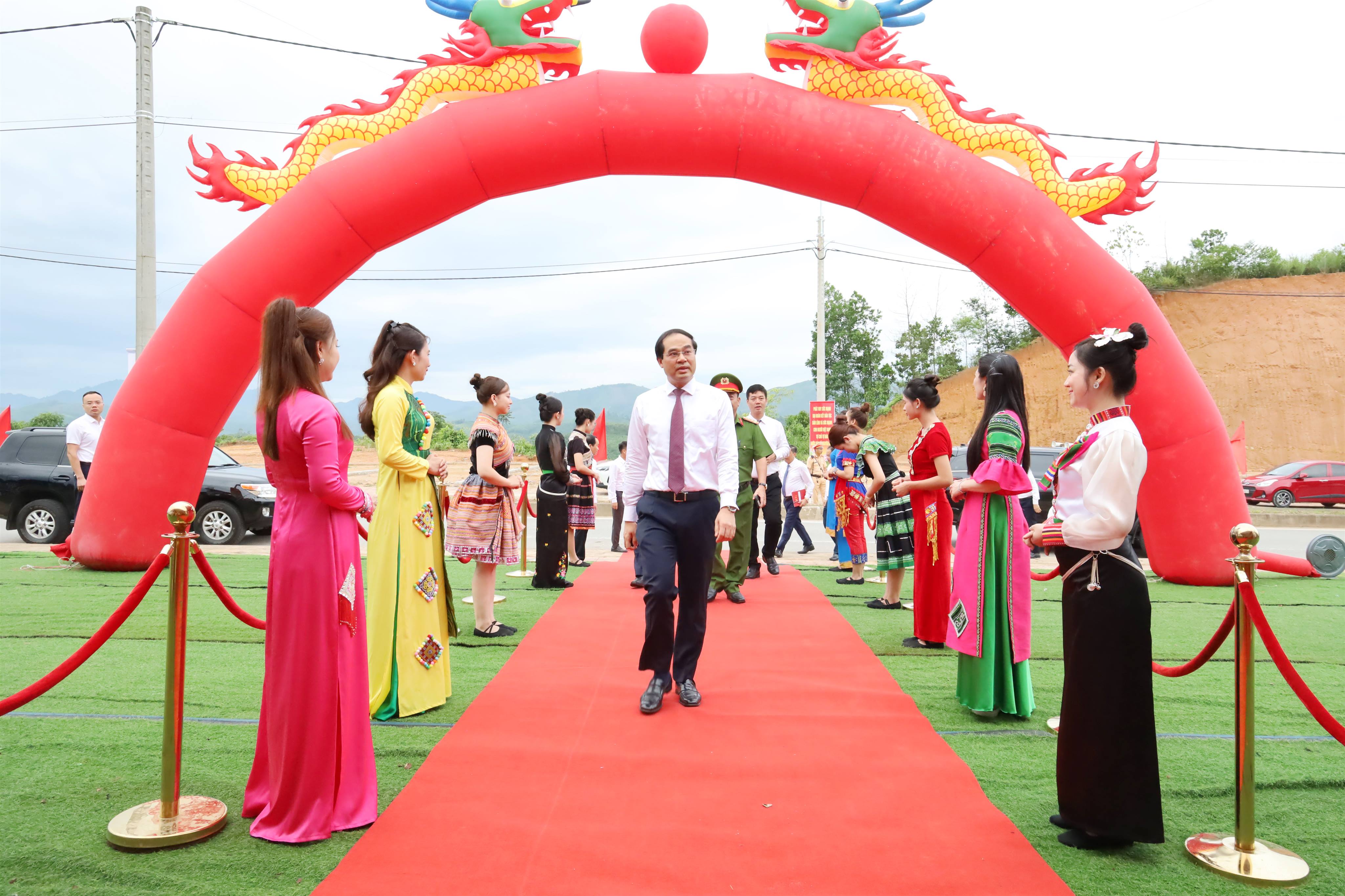 anh tin bai